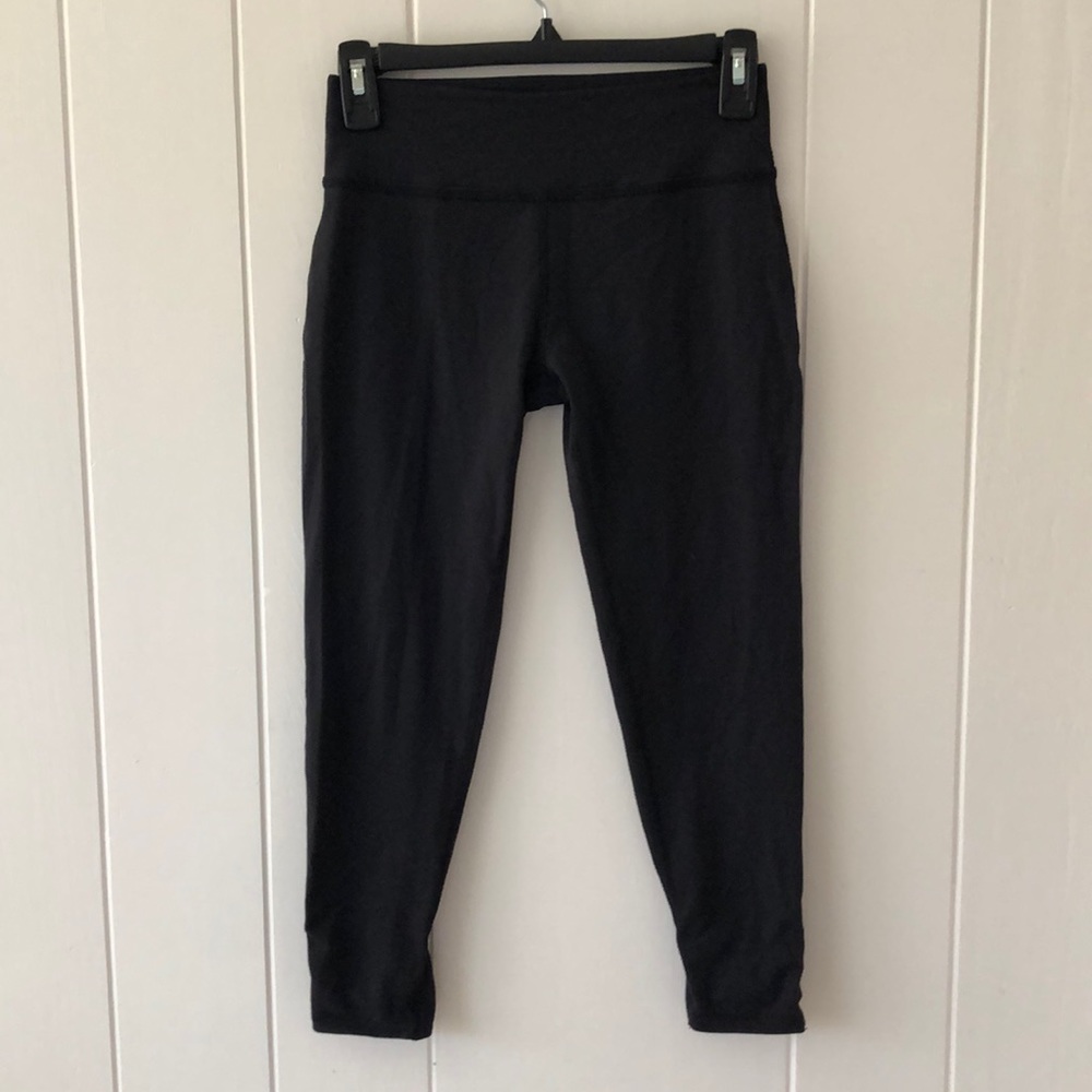 Beyond Yoga and Kate Spade collaboration legging